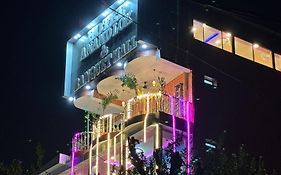 Hotel Anand Lok